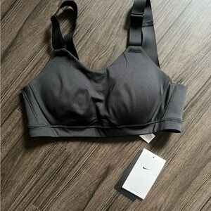 Nike Alpha running bra